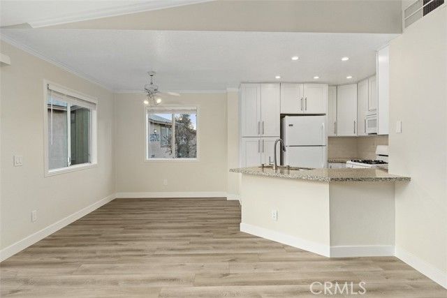 2576 Avenida Del Vista 204, Corona, CA 92882