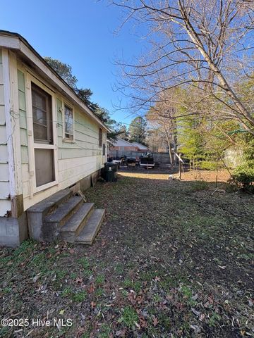 216 Crawford Street, Bethel, NC 27812