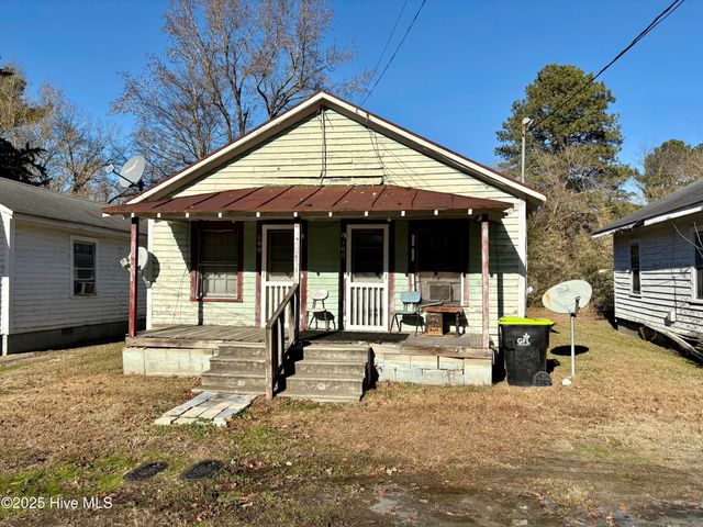 216 Crawford Street, Bethel, NC 27812