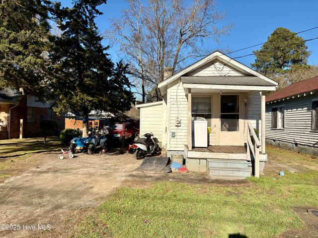 216 Crawford Street, Bethel, NC 27812