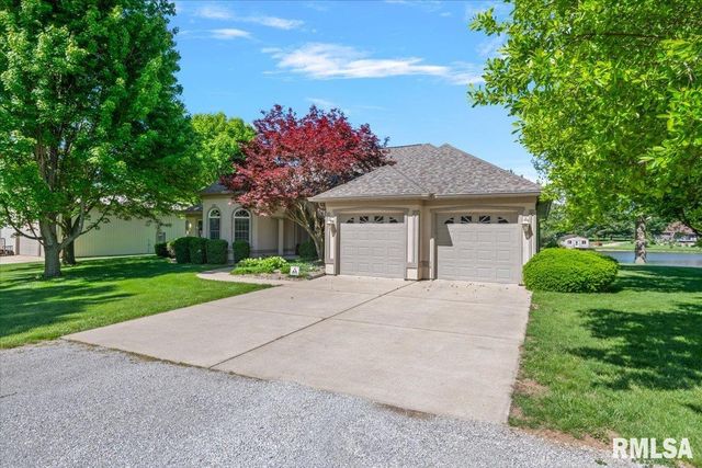 5635 Wagon Ford Road, Chatham, IL 62629