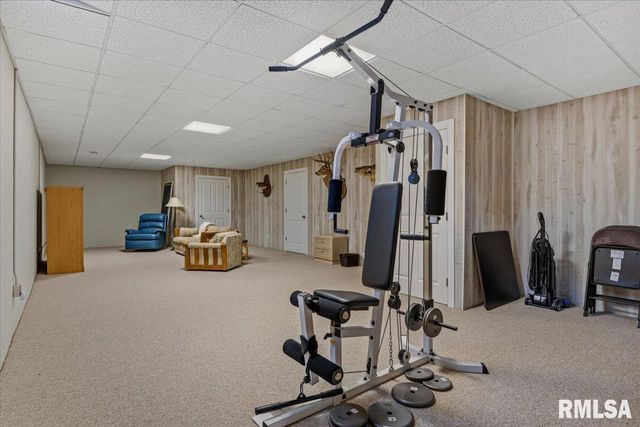 5635 Wagon Ford Road, Chatham, IL 62629