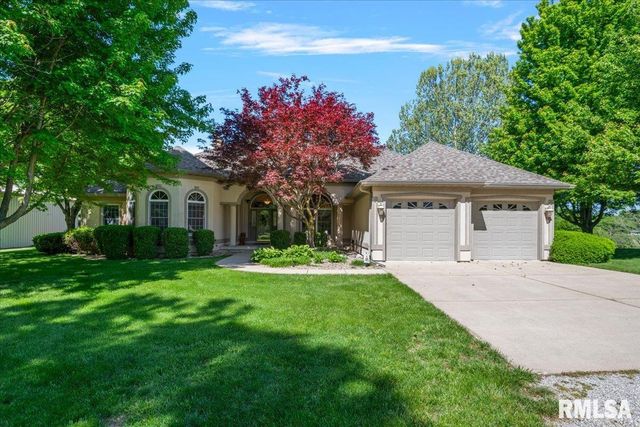 5635 Wagon Ford Road, Chatham, IL 62629