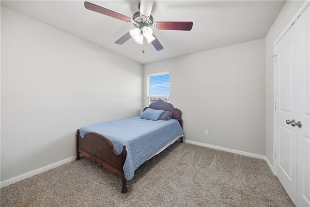 808 Mockingbird Street, Navasota, TX 77868