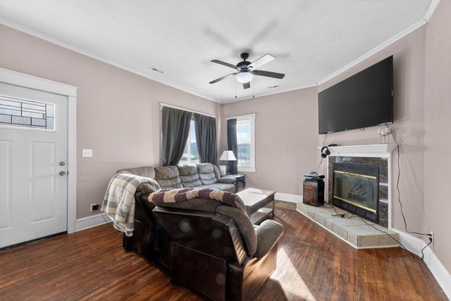 1360 Dunavin Dr, Baxter, TN 38544