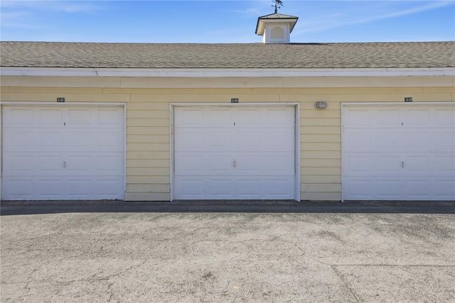 18311 BRIDLE CLUB DRIVE, Tampa, FL 33647