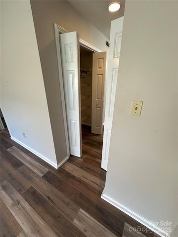 4621 Hamory Drive, Charlotte, NC 28212