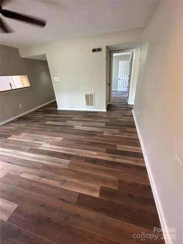 4621 Hamory Drive, Charlotte, NC 28212