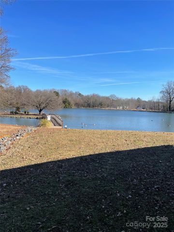 4621 Hamory Drive, Charlotte, NC 28212