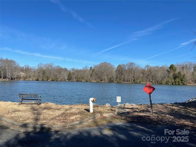 4621 Hamory Drive, Charlotte, NC 28212