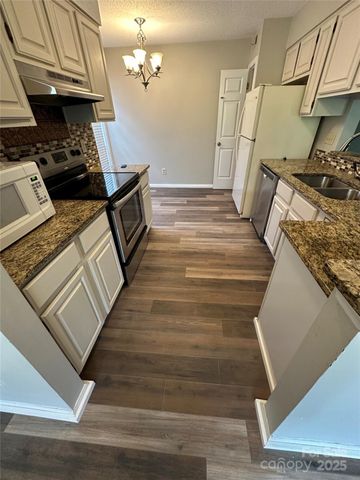 4621 Hamory Drive, Charlotte, NC 28212