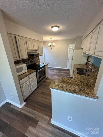 4621 Hamory Drive, Charlotte, NC 28212