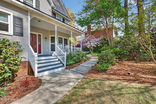 680 Lakeside Drive, Aiken, SC 29803