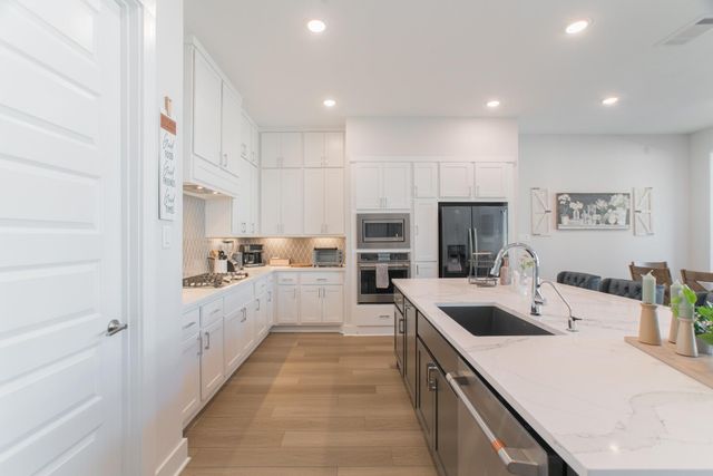 8030 Allston Village Trail, The Woodlands, TX 77389