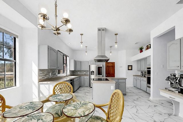 13607 2ND AVENUE E, Bradenton, FL 34212