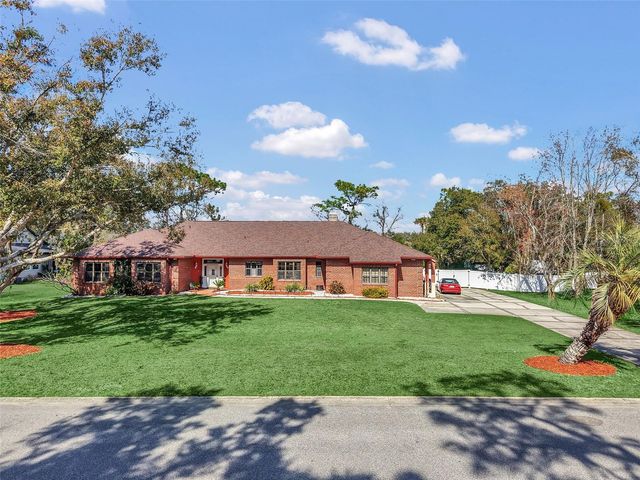 13607 2ND AVENUE E, Bradenton, FL 34212