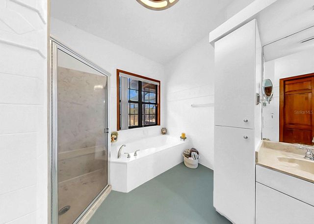 13607 2ND AVENUE E, Bradenton, FL 34212