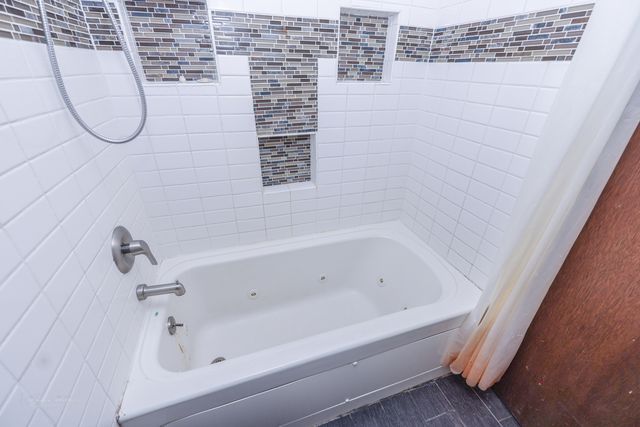 1117 Anderson Avenue, Joliet, IL 60433