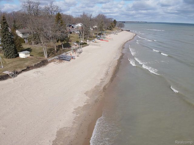 3378 Clyde Drive, Burtchville Township, MI 48059