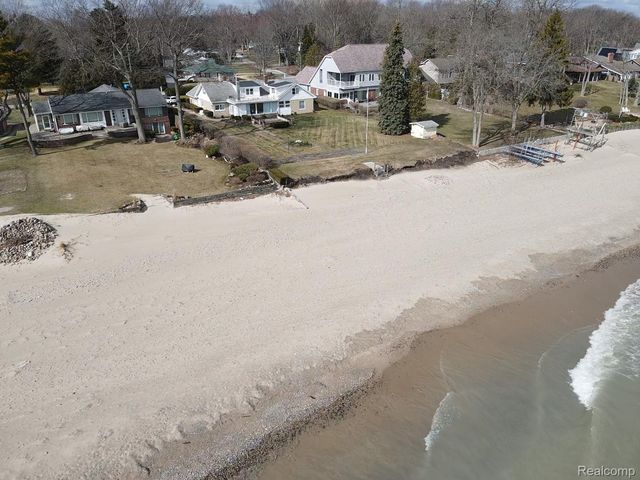 3378 Clyde Drive, Burtchville Township, MI 48059