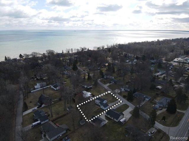 3378 Clyde Drive, Burtchville Township, MI 48059