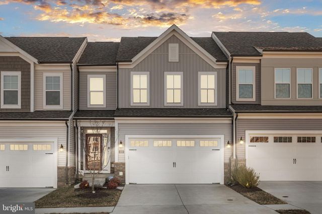 225 SMOKEBUSH DR, Stafford, VA 22554