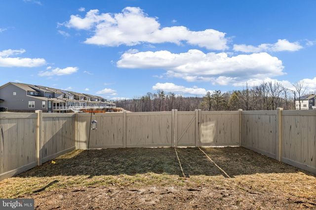 225 SMOKEBUSH DR, Stafford, VA 22554