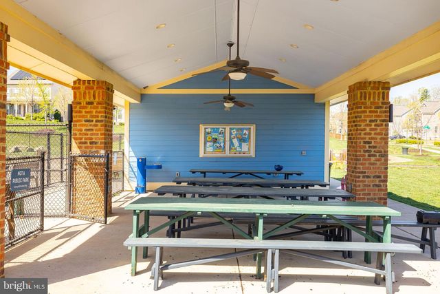 225 SMOKEBUSH DR, Stafford, VA 22554