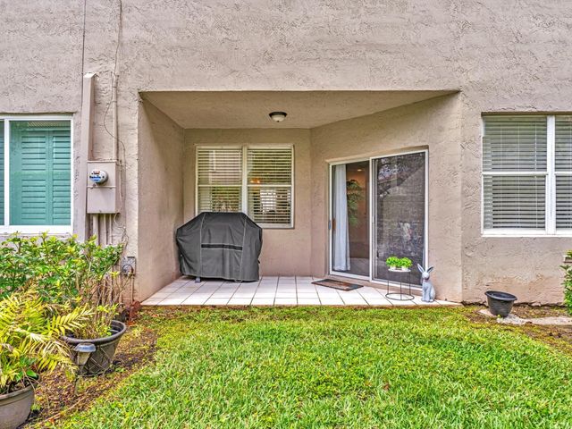 20930 Vía Azalea 5, Boca Raton, FL 33428