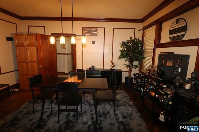 287-289 New York Avenue, Newark, NJ 07105