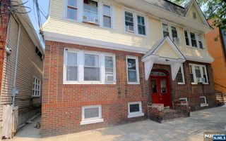 287-289 New York Avenue, Newark, NJ 07105