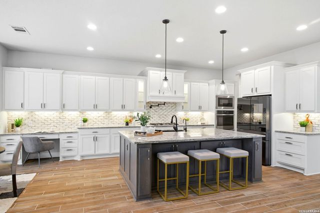 25114 Buffalo Clover, Boerne, TX 78006