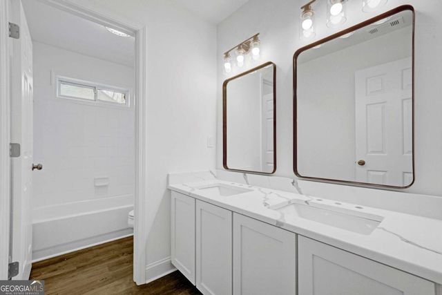 9035 Sandorn Drive, Roswell, GA 30075