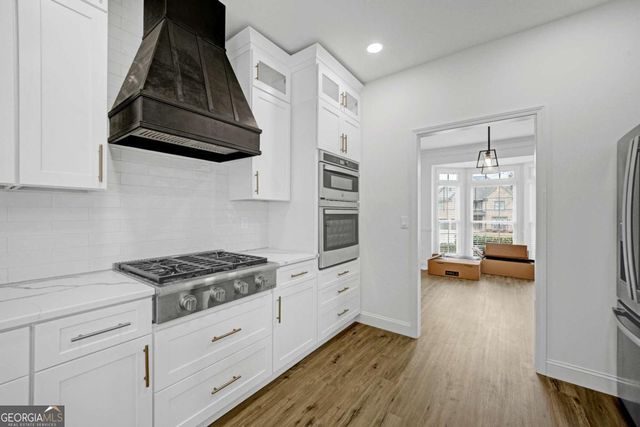 9035 Sandorn Drive, Roswell, GA 30075