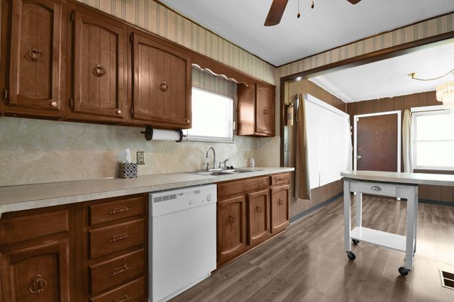 2365 Koebel Road, Columbus, OH 43207