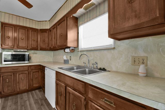 2365 Koebel Road, Columbus, OH 43207