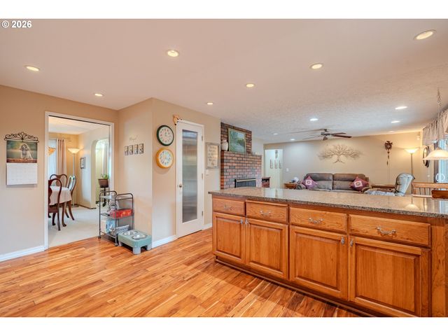12509 Ne 13TH Ave, Vancouver, WA 98685