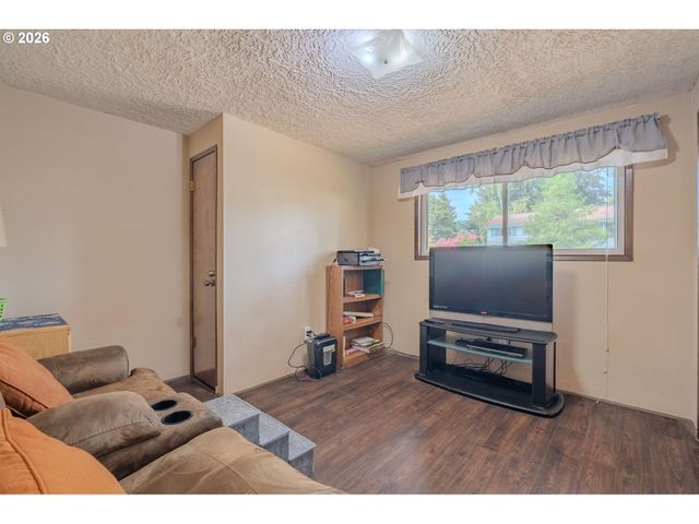 12509 Ne 13TH Ave, Vancouver, WA 98685