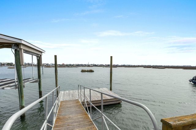 3111 First Ave. S, Murrells Inlet, SC 29576