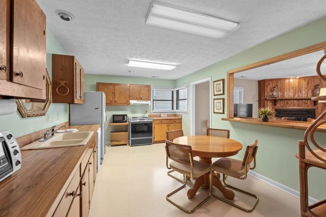 3111 First Ave. S, Murrells Inlet, SC 29576