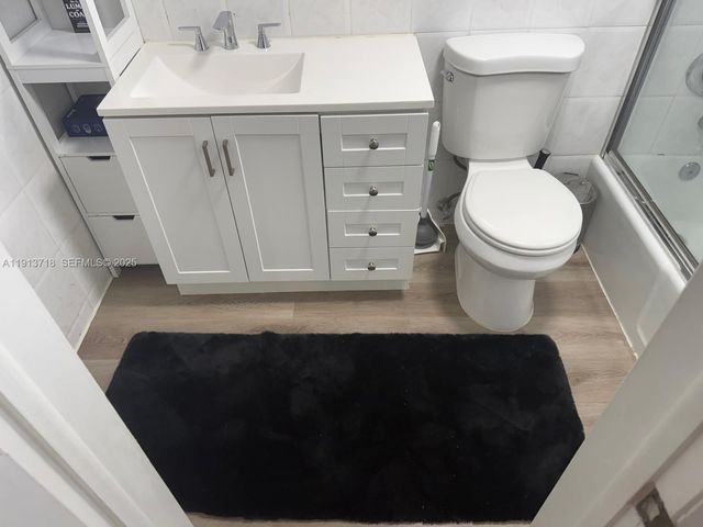 1045 10th St 206, Miami Beach, FL 33139