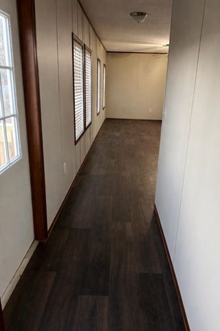 1505 OAK HILL RD, Bolivar, TN 38008