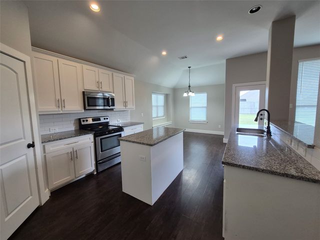 11607 Michele Drive, Greenville, TX 75402