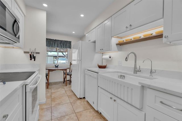 4644 LONGWATER 97, Sarasota, FL 34235