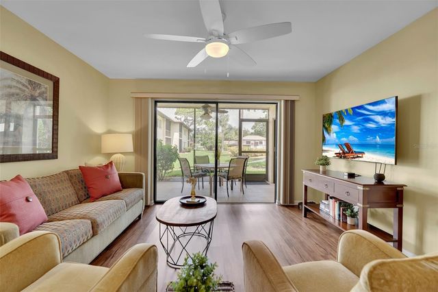 4644 LONGWATER 97, Sarasota, FL 34235