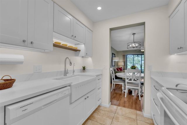 4644 LONGWATER 97, Sarasota, FL 34235