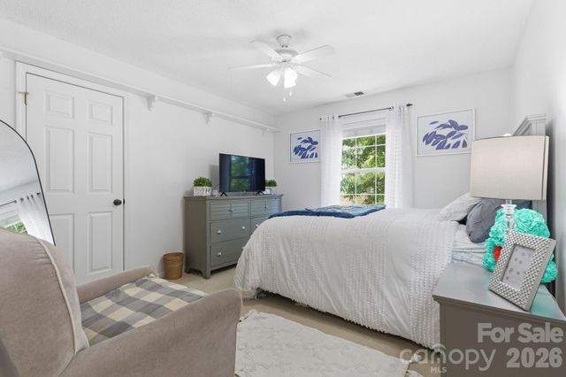 4219 Beauvista Drive, Charlotte, NC 28269
