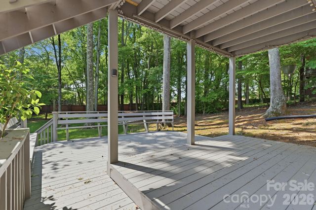 4219 Beauvista Drive, Charlotte, NC 28269