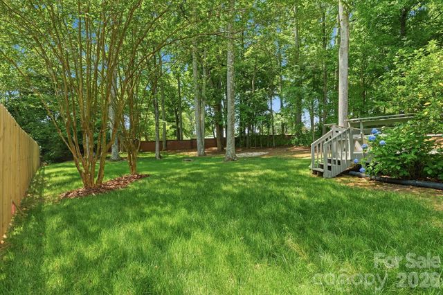 4219 Beauvista Drive, Charlotte, NC 28269