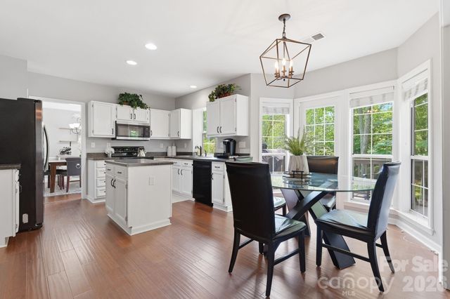 4219 Beauvista Drive, Charlotte, NC 28269